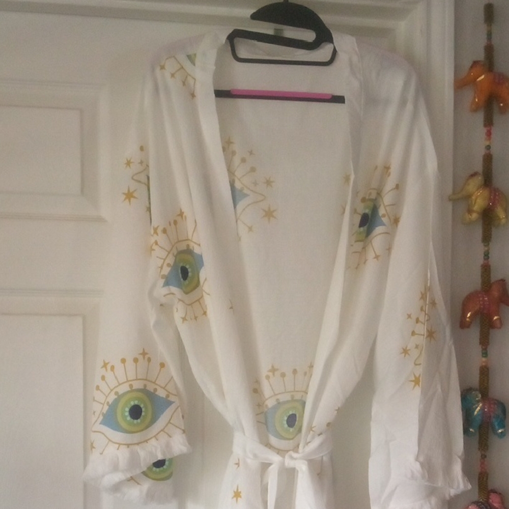 White Kimono Robe with Eye Print